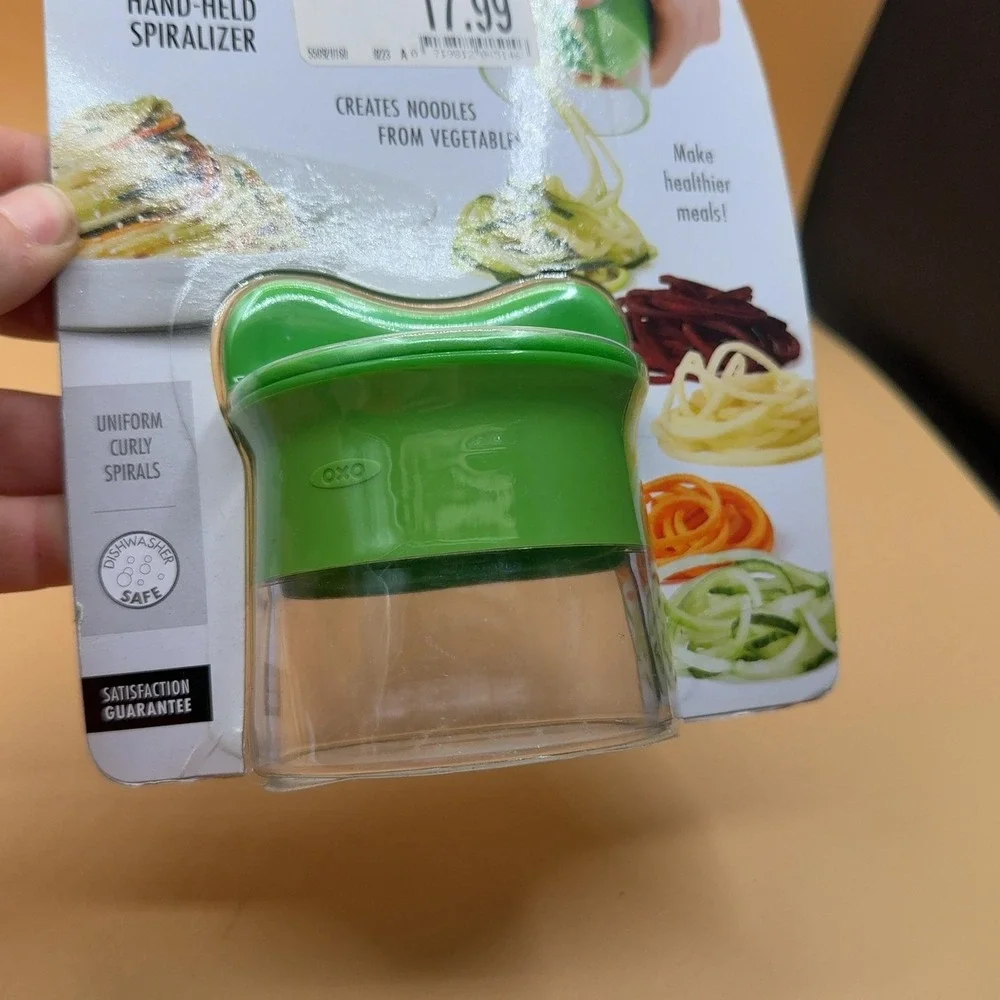 OXO Good Grips Hand-Held Spiralizer Vegetable Noodle Maker Green